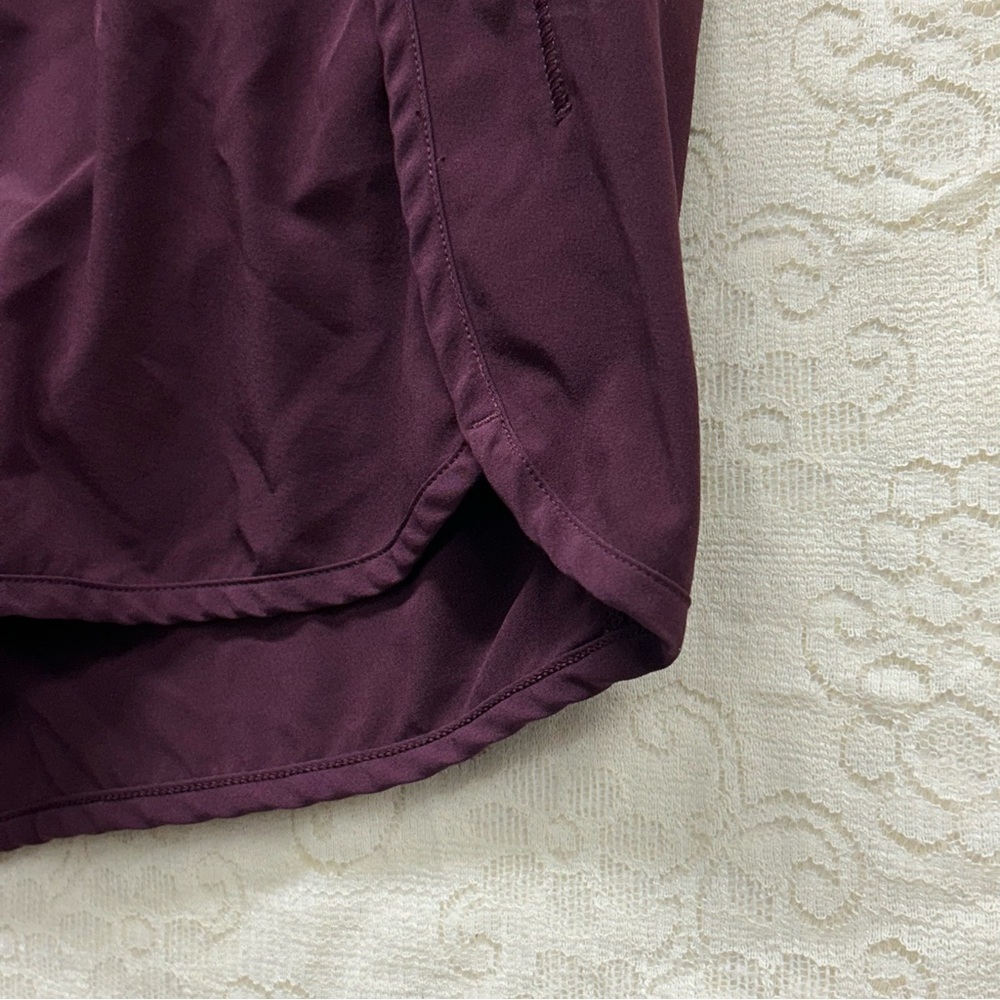 Lululemon Run Times Short (4-way Stretch 4")
Dark Adobe size 8 - Picture 5 of 12